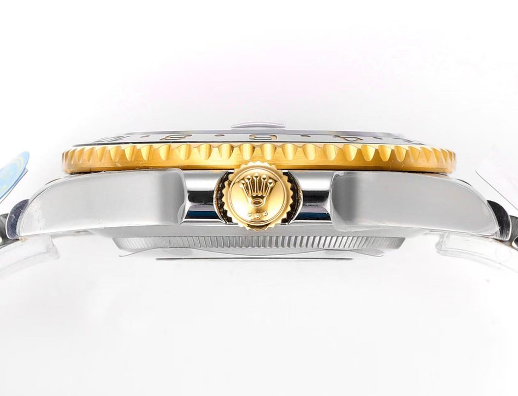 Rolex GMT‑Master II -
“Black & Gold”