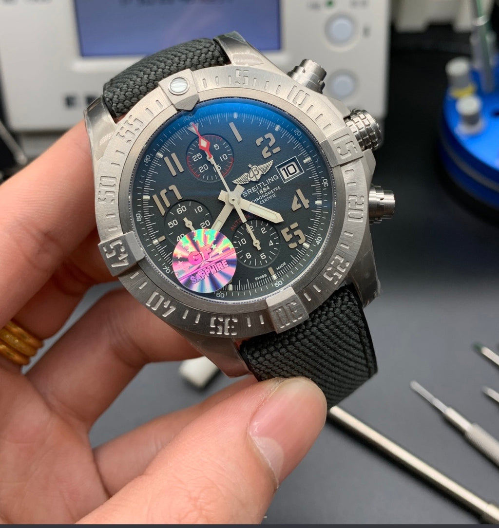Breitling-“Night Mission”