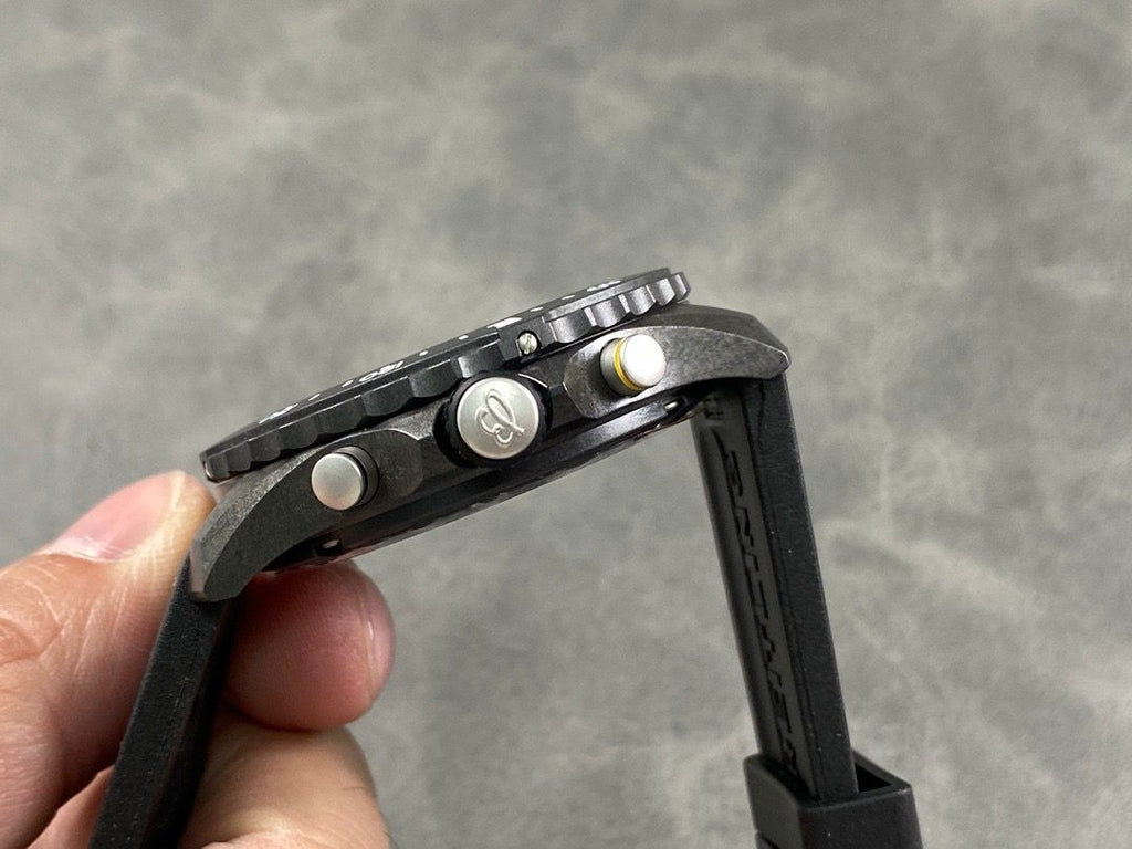 Breitling-“Emergency II “