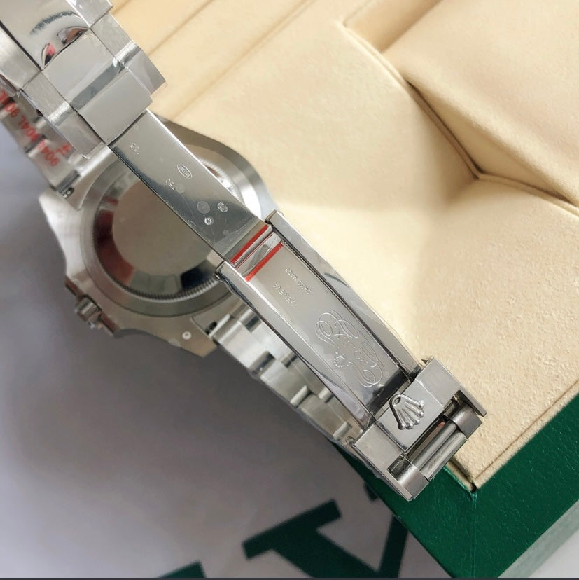 Rolex GMT-Master II “Pepsi”