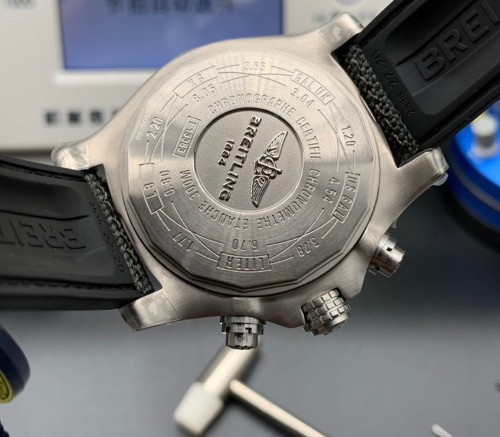 Breitling-“Night Mission”