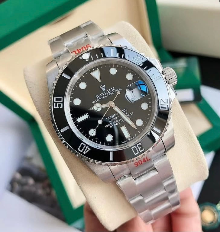Rolex - Submariner “Black”