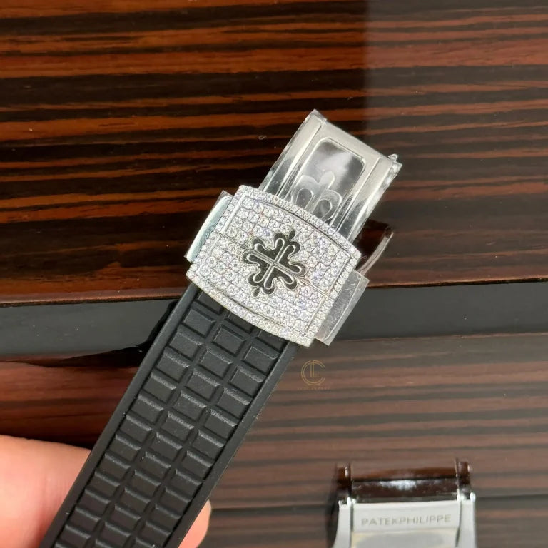 Patek Philippe Aquanaut 5067A-025 35.6mm Black Dial Full Moissanite Steel