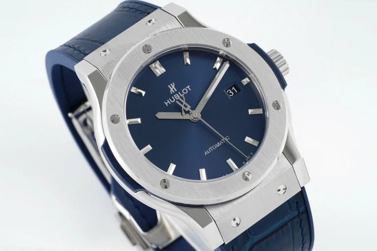 Hublot Classic Fusion 542.NX.7170.LR 41mm Blue Dial