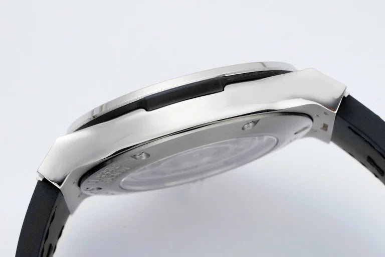 Hublot Classic Fusion 582.NX.2610.RX 42mm White Dial