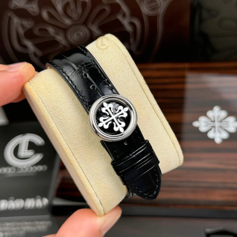 Patek Philippe Complications 5205G-001 40mm