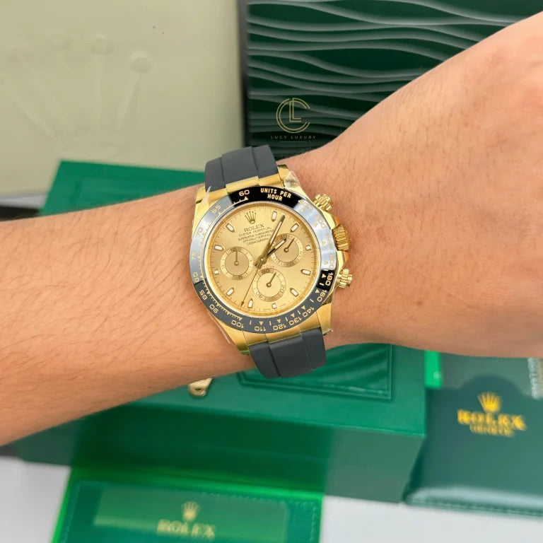 Rolex Cosmograph Daytona 116518LN 40mm Dial Champange Yellow Gold