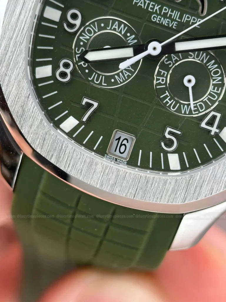 Patek Philippe Aquanaut 5261A Moonphase Green 40mm